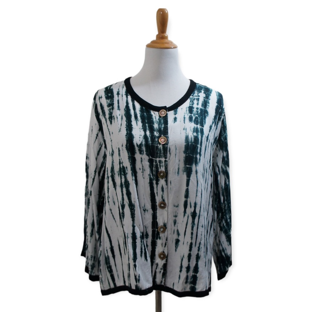 Martha vineyard white tye dye button cardigan XL